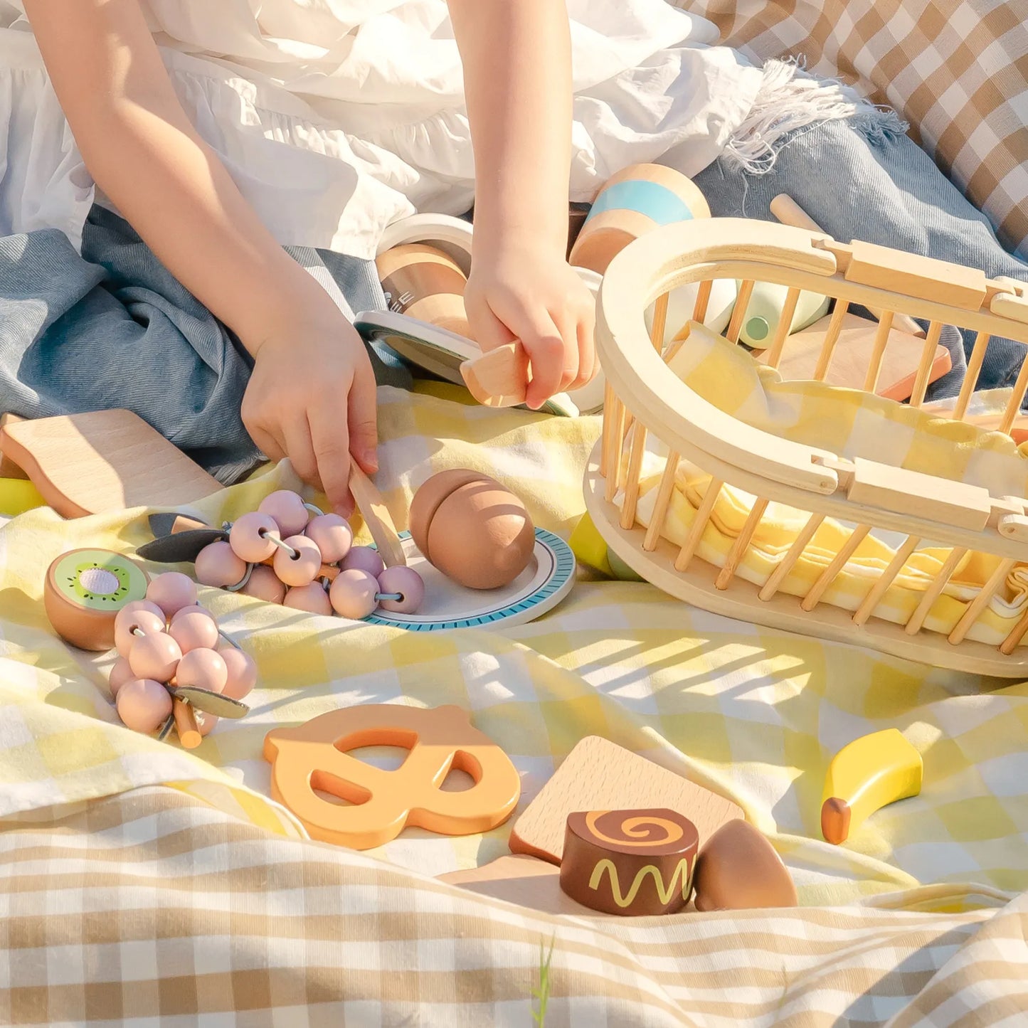 Set di cibo da picnic in legno per bambini ROBUD